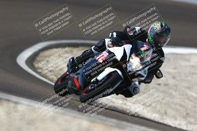 media/Sep-21-2025-TrackDaz (Sun) [[277c75b276]]/C Group/1240pm (Turn 2)/